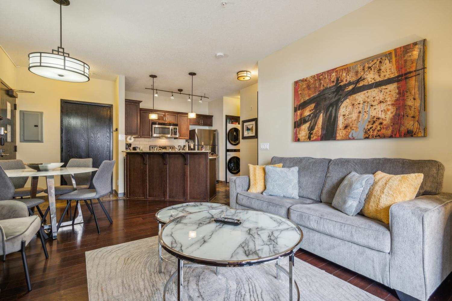 Cozy One Bedroom Condo With Indoor Pool And Hottub 坎莫尔 外观 照片